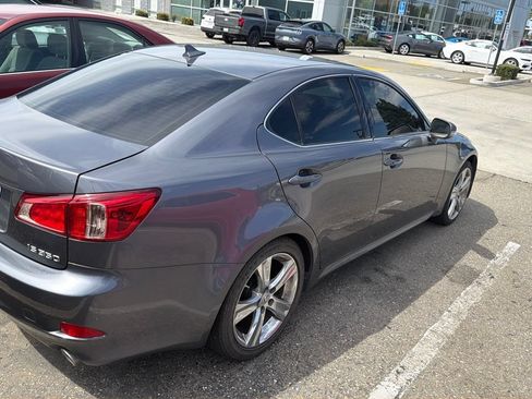 Used 2012 Lexus IS 350 RWD image 3