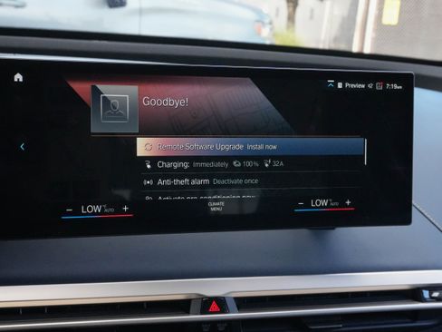 Certified 2023 BMW iX M60 w/ Executive Package AWD/4WD image 24