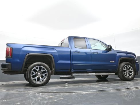 Used 2017 GMC Sierra 1500 SLT w/ All Terrain Package image 43