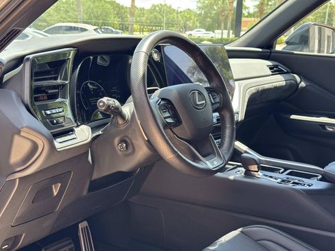 Used 2025 Lexus TX 350 AWD w/ Technology Package image 15