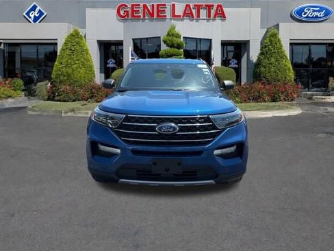 Used 2020 Ford Explorer XLT w/ Equipment Group 202A AWD/4WD image 2