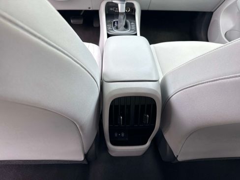 Used 2026 Hyundai Kona SEL Sport FWD image 17