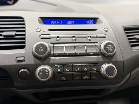 Used 2010 Honda Civic LX image 17