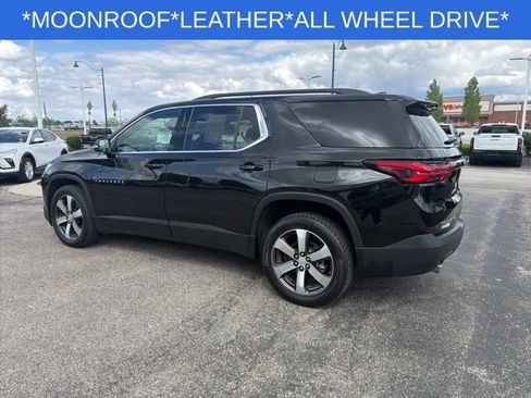 Used 2023 Chevrolet Traverse LT AWD/4WD image 8