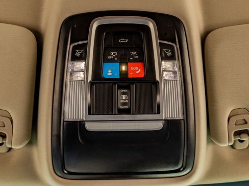 Used 2024 RAM 2500 Laramie image 28