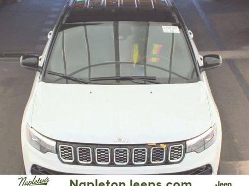 Used 2024 Jeep Compass Limited w/ Elite Group image 1