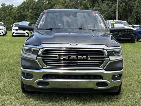 Used 2019 RAM 1500 Laramie AWD/4WD image 3