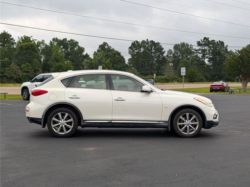 Used 2017 INFINITI QX50 2WD image 6