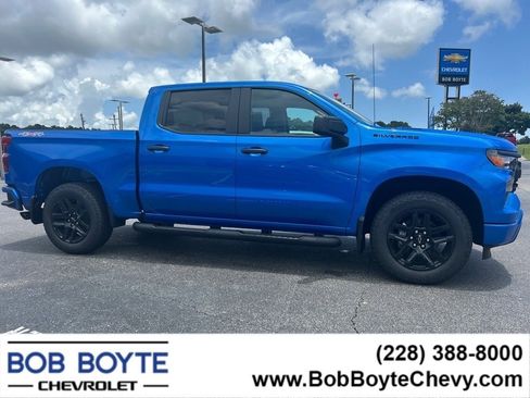 New 2025 Chevrolet Silverado 1500 Custom w/ Turbomax Blackout Package image 4