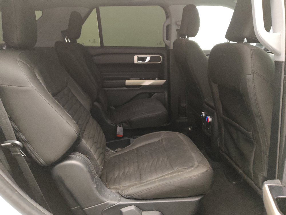Used 2021 Ford Explorer XLT RWD image 19