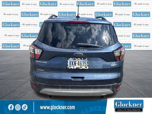 Used 2018 Ford Escape SE w/ SE Sync 3 Package AWD/4WD image 4