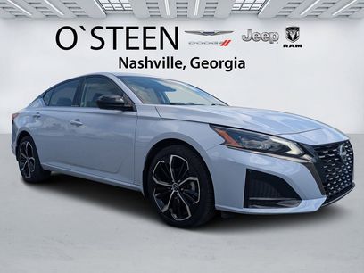 Used 2025 Nissan Altima 2.5 SR w/ SR Premium Package