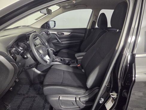 Used 2022 Nissan Rogue Sport S FWD image 9