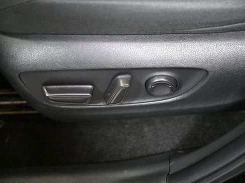 Used 2024 Toyota RAV4 XLE image 44