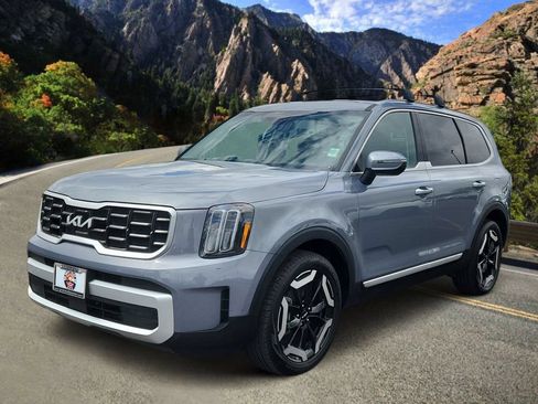Used 2025 Kia Telluride S AWD/4WD image 5