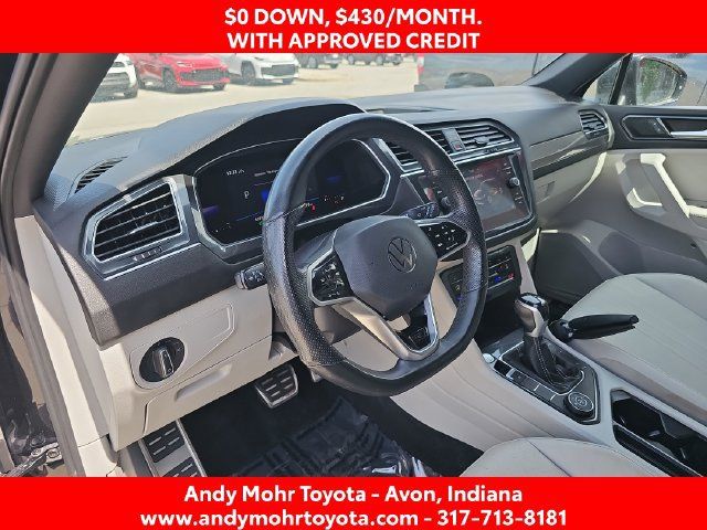 Used 2022 Volkswagen Tiguan SE R-Line AWD/4WD image 9
