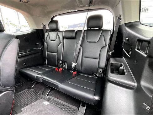 Used 2025 Kia Telluride SX Prestige AWD/4WD image 18