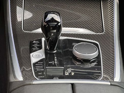 Used 2022 BMW X5 M50i w/ Premium Package AWD/4WD image 21