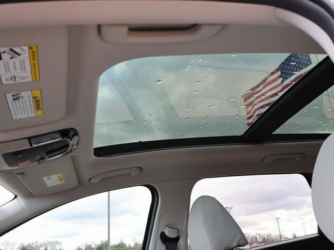 New 2026 Hyundai Tucson Limited image 28