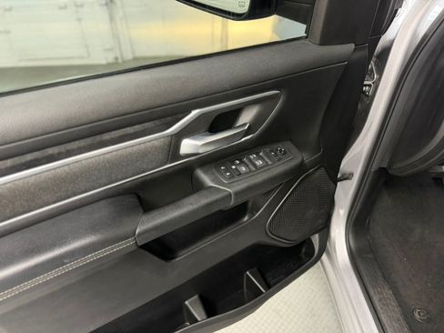 Used 2019 RAM 1500 Big Horn AWD/4WD image 31
