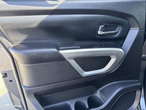 Certified 2021 Nissan Titan SV w/ Accessory Utility Package image 12