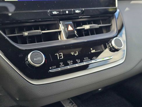 Certified 2026 Toyota Corolla SE image 25