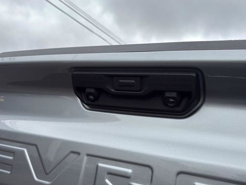 Certified 2023 Chevrolet Silverado 1500 LT AWD/4WD image 7