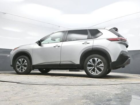 Used 2023 Nissan Rogue SV image 26