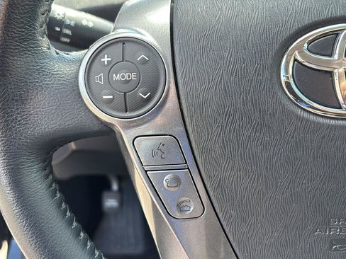 Used 2013 Toyota Prius Persona Series FWD image 29