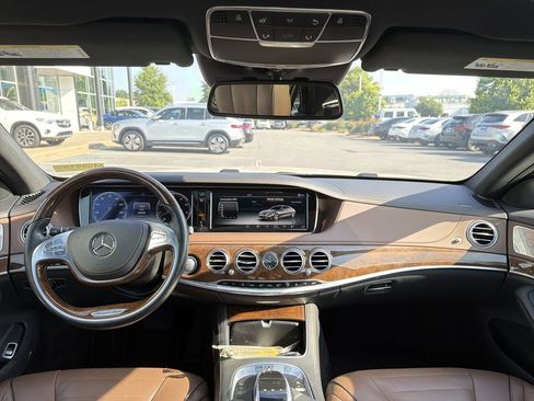 Used 2015 Mercedes-Benz S 550 Sedan image 20