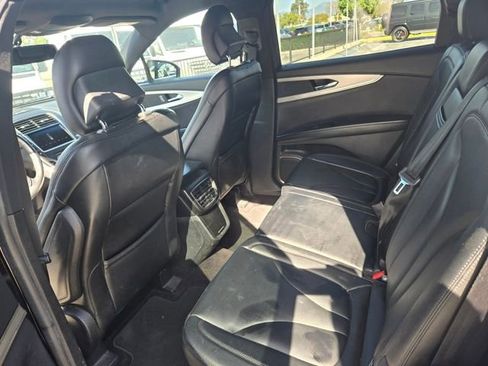 Used 2016 Lincoln MKX Premiere image 7