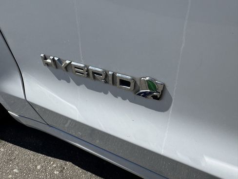 Used 2018 Ford Fusion SE w/ Equipment Group 601A image 13