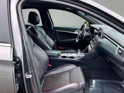Used 2019 Genesis G70 2.0T Advanced w/ Sport Package AWD/4WD image 13