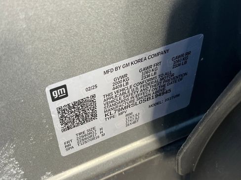 Used 2025 Chevrolet TrailBlazer LT w/ Driver Confidence Package image 28