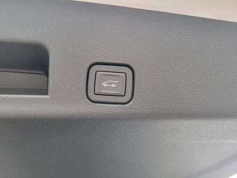 New 2026 GMC Acadia Elevation w/ Elevation Premium Package image 8