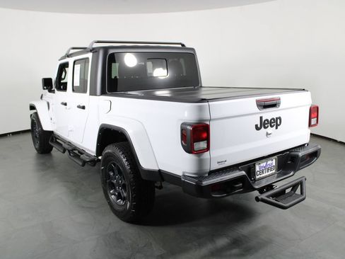 Used 2023 Jeep Gladiator Sport AWD/4WD image 14