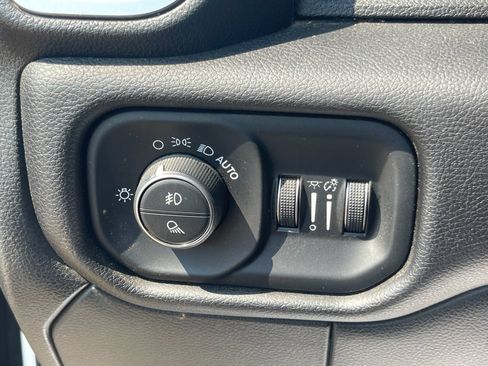 Used 2021 RAM 3500 Laramie AWD/4WD image 29
