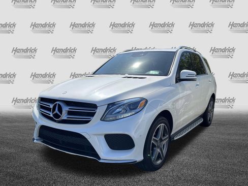 Used 2016 Mercedes-Benz GLE 400 4MATIC image 6