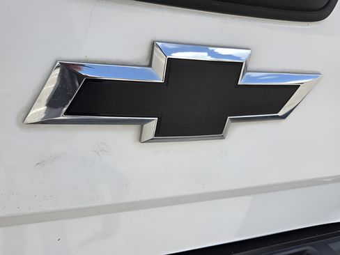 Used 2018 Chevrolet Silverado 1500 LT w/ All Star Edition RWD image 28