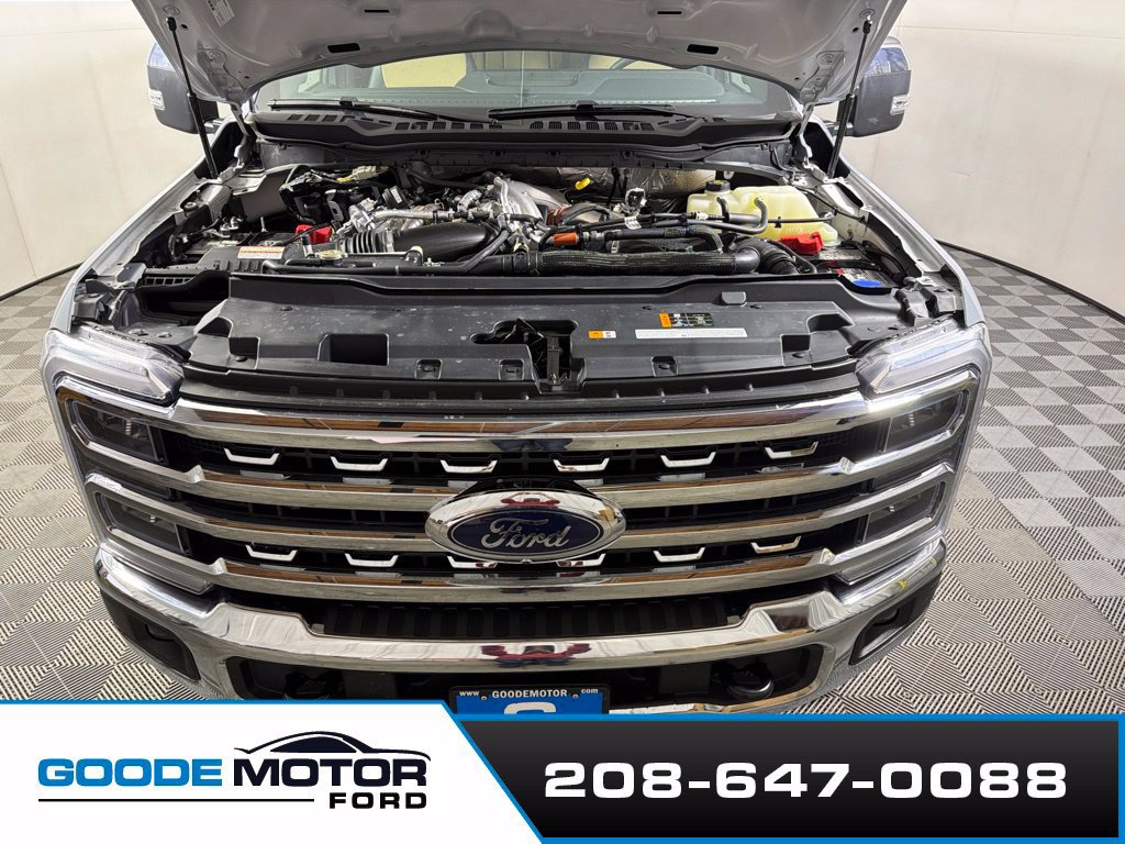 Used 2025 Ford F350 Lariat w/ Chrome Package AWD/4WD image 26