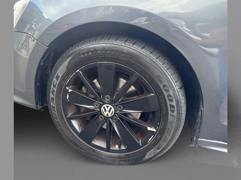 Used 2015 Volkswagen Jetta SE FWD image 25