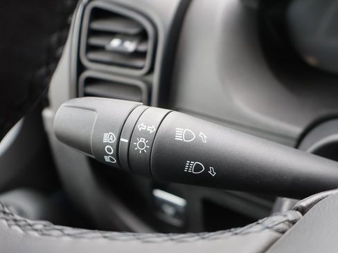 Used 2024 RAM ProMaster 3500 image 33