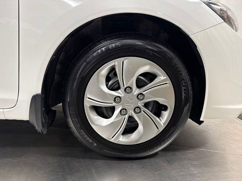 Used 2014 Honda Civic LX image 15