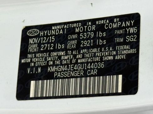 Used 2016 Hyundai Genesis 3.8 w/ Option Group 02 RWD image 41