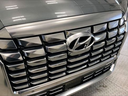 Used 2023 Hyundai Palisade Calligraphy w/ Cargo Package image 30