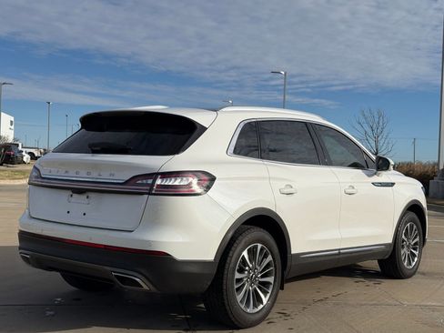 Used 2022 Lincoln Nautilus Reserve w/ Cargo Utility Package image 7