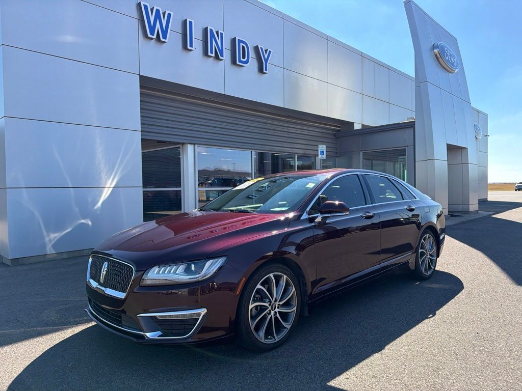 Used 2018 Lincoln MKZ Reserve w/ Magnetic Appearance Package FWD image 1