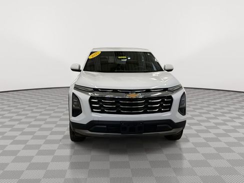 Certified 2025 Chevrolet Equinox LT image 3