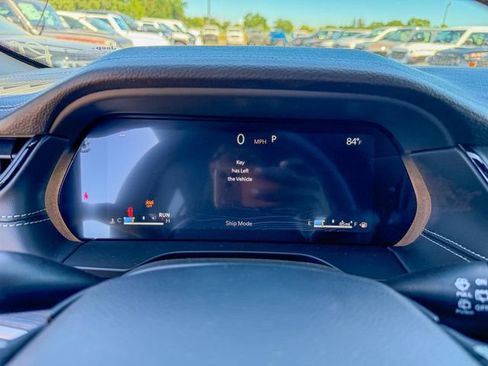 New 2026 Jeep Grand Cherokee Limited w/ Limited Altitude Package image 15