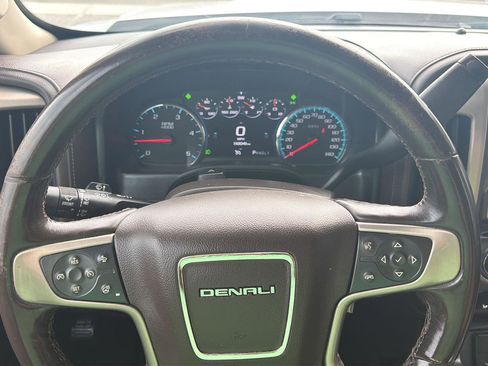 Used 2018 GMC Sierra 2500 Denali w/ Duramax Plus Package AWD/4WD image 19